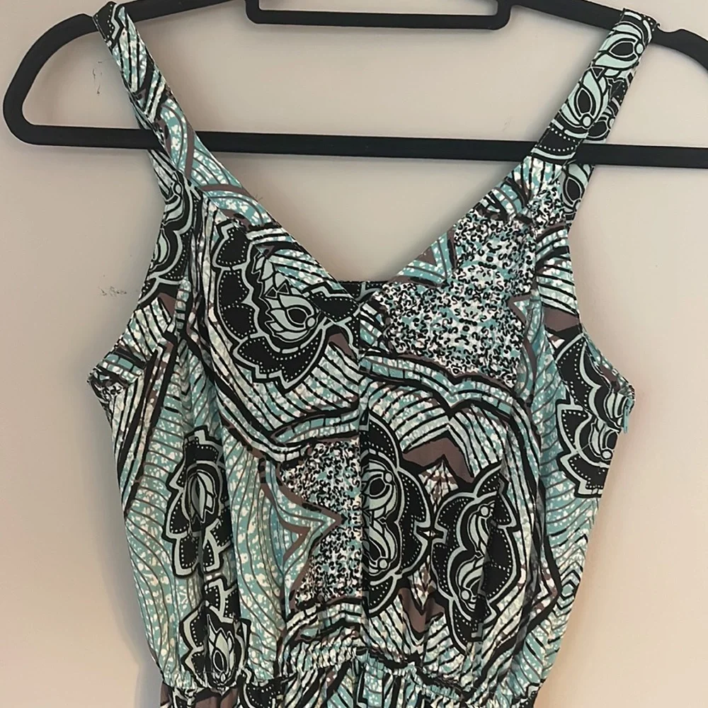H&M Handkerchief Asymmetrical Dress Size 6 - Picture 3 of 9